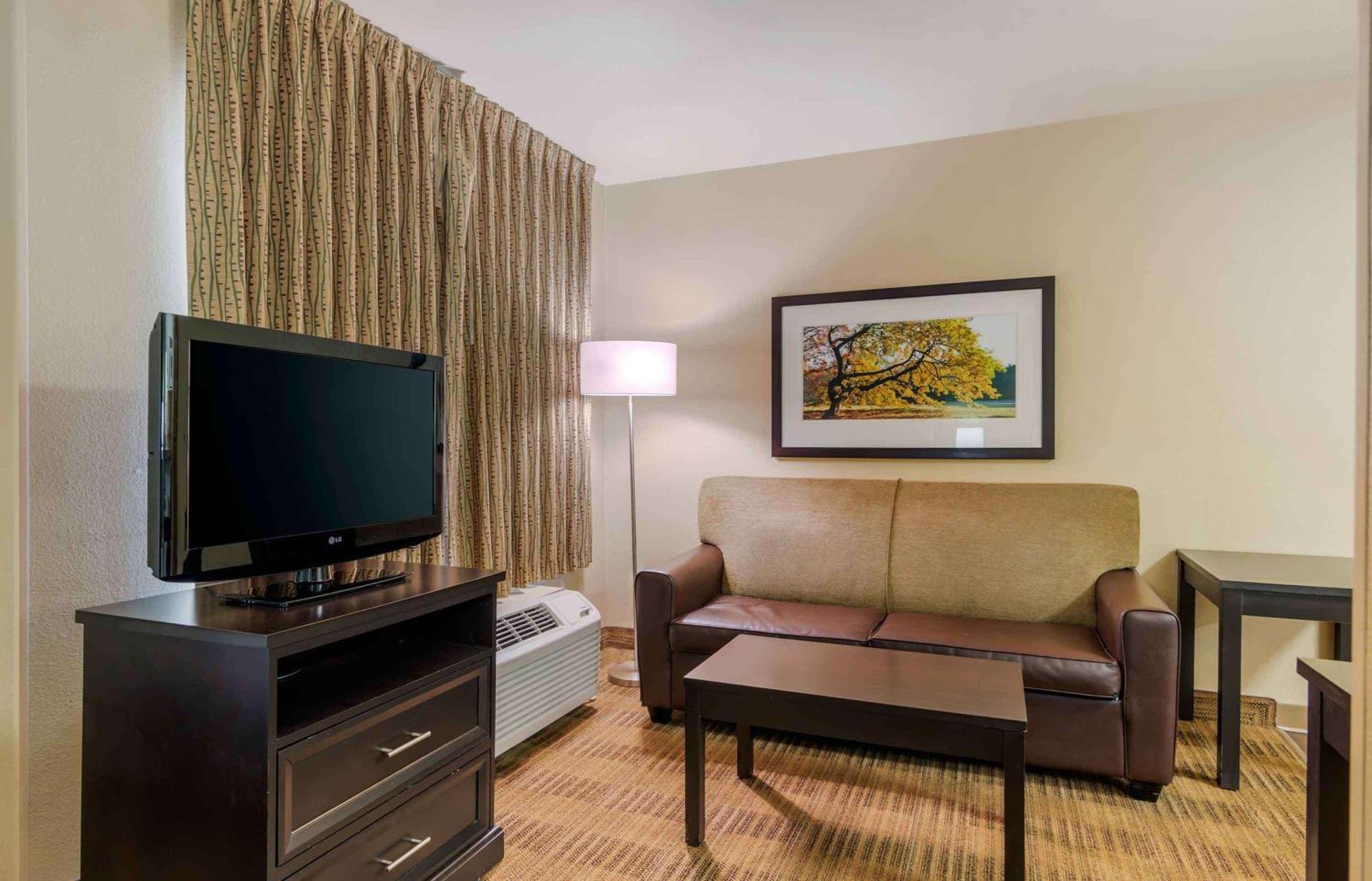 Extended Stay America Select Suites - Atlanta - Buckhead Чембли Экстерьер фото